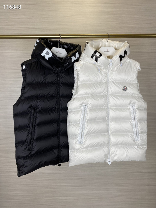 Moncler sz1-5 26yr05